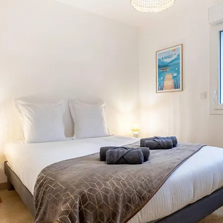 La Canopee D'annecy - Spacieux T3 Situe A L'entree De La Vieille Avec Garage Et Grande Terasse * آنسي