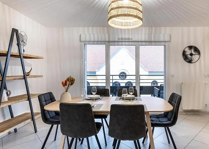 La Canopee D'annecy - Spacieux T3 Situe A L'entree De La Vieille Avec Garage Et Grande Terasse