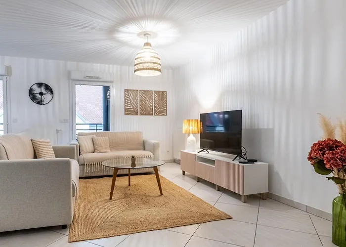 La Canopee D'annecy - Spacieux T3 Situe A L'entree De La Vieille Avec Garage Et Grande Terasse Annecy