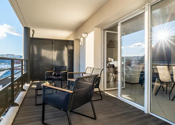 La Canopee D'annecy - Spacieux T3 Situe A L'entree De La Vieille Avec Garage Et Grande Terasse Apartment